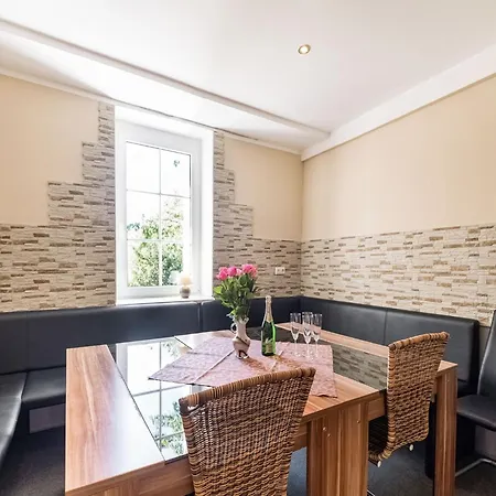 In Unweit Vom Skigebiet בית נופש וילינגן