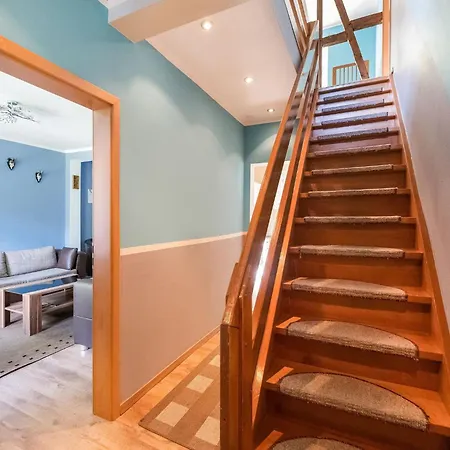 In Unweit Vom Skigebiet בית נופש וילינגן